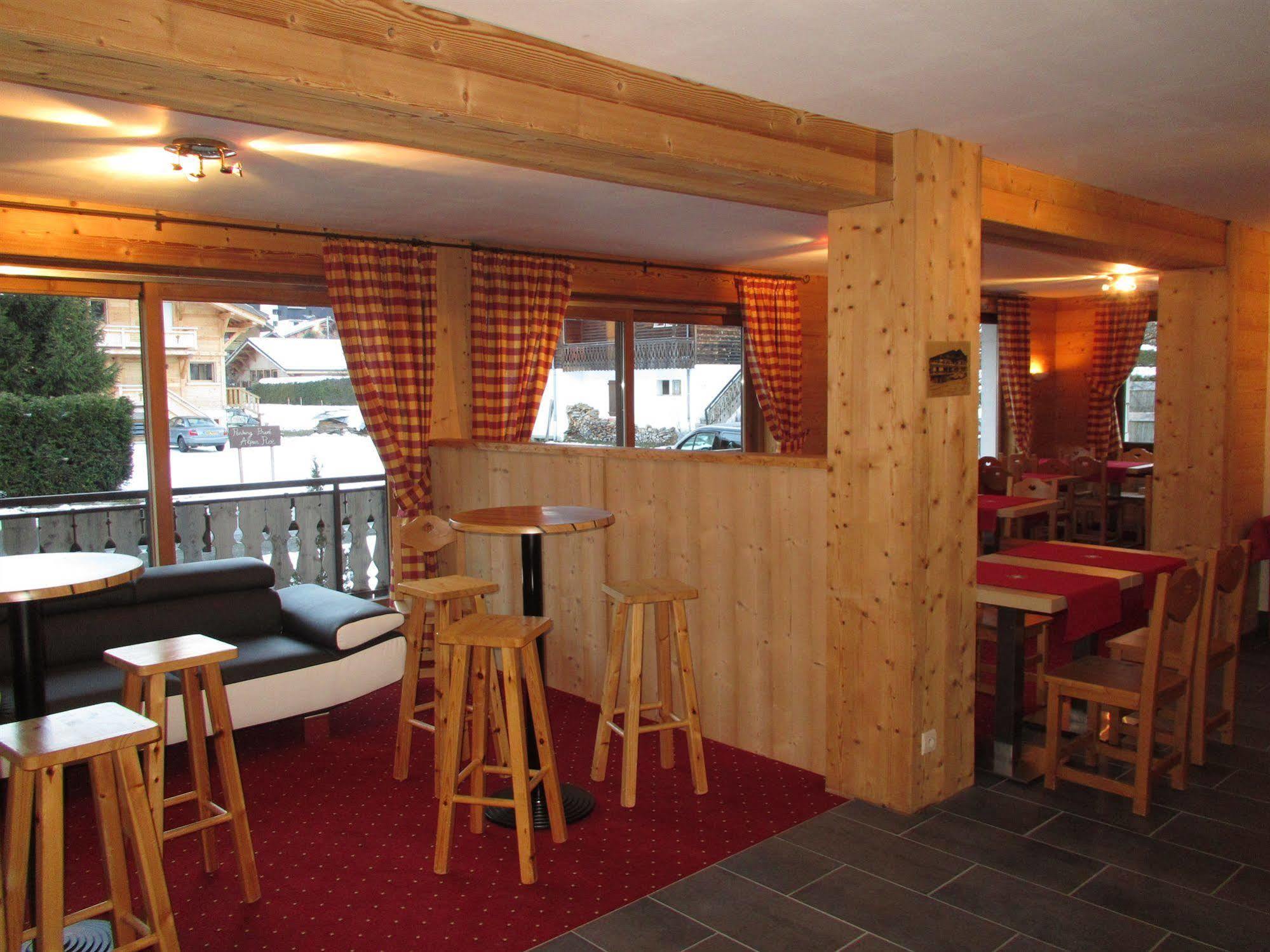 Hotel Alpen Roc Morzine Exteriér fotografie